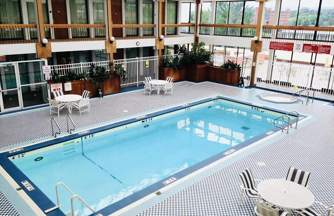 Holiday Inn & Suites Pittsfield-Berkshires By Ihg-1